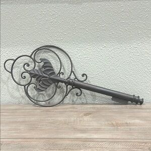 Elegant Black Metal Wall Key Decor 22” Wide x 9” Tall